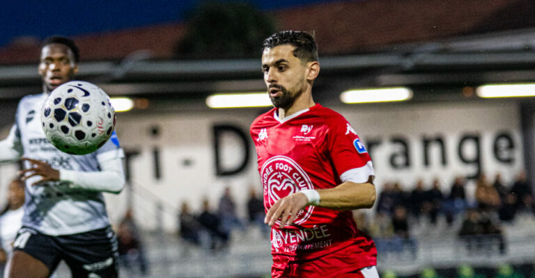 National 2. Journée 22. VFC La Roche - Girondins de Bordeaux