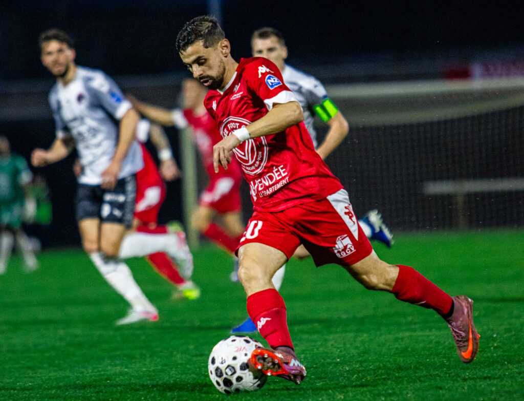 National 2. Journée 22. VFC La Roche - Girondins de Bordeaux