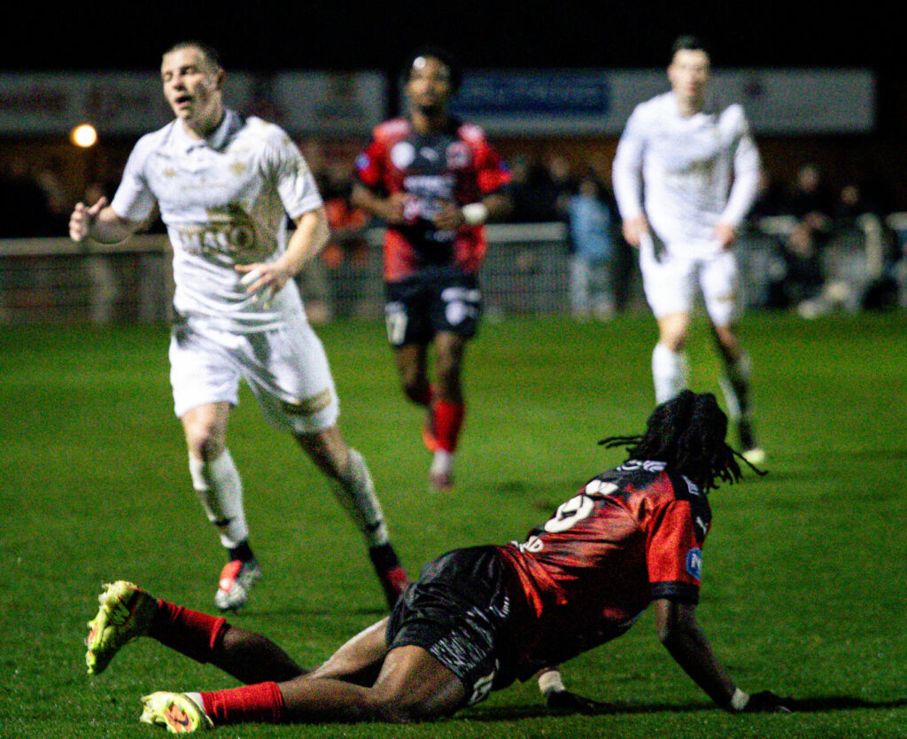 National 2. VHF. Journée 19.